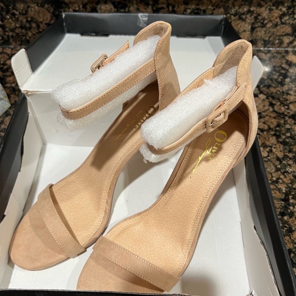 Olivia Nova Heels